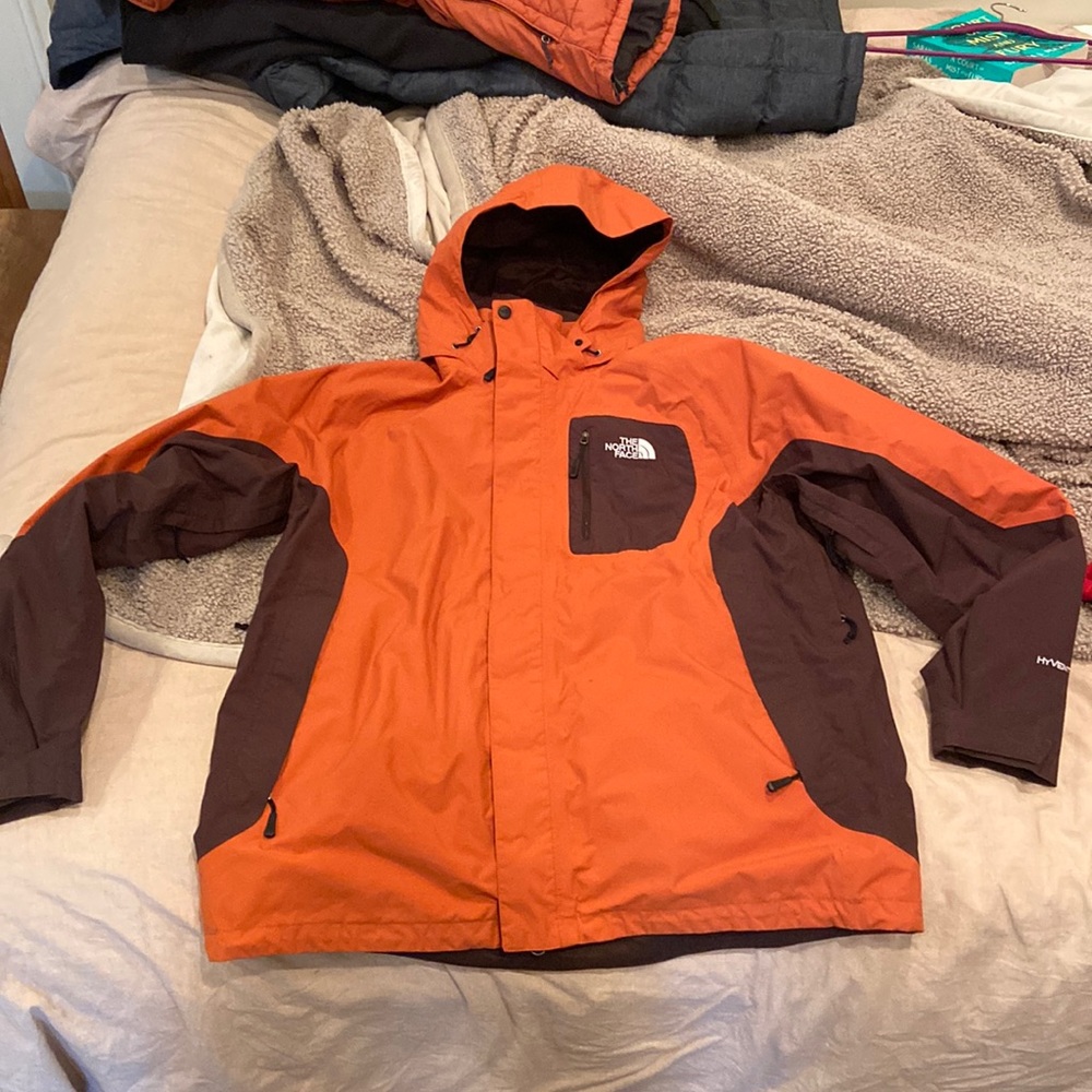 Mens rain jacket/wind breaker